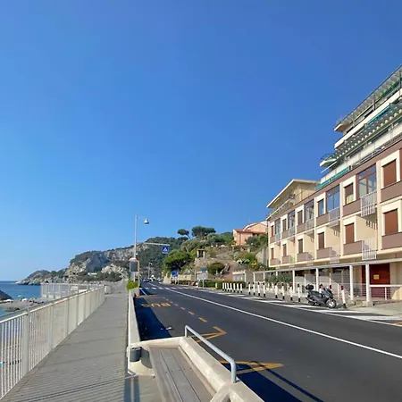 公寓 Incanto Sul Mare Fronte Spiaggia Con Ac
