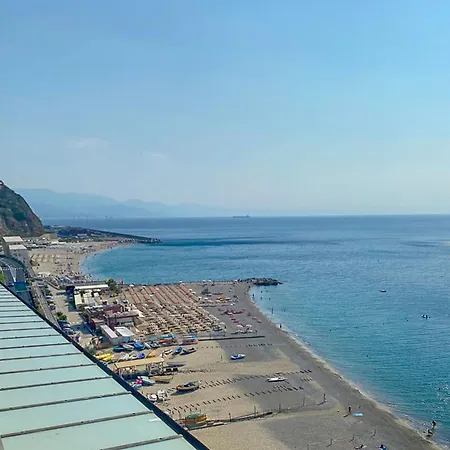 Incanto Sul Mare Fronte Spiaggia Con Ac